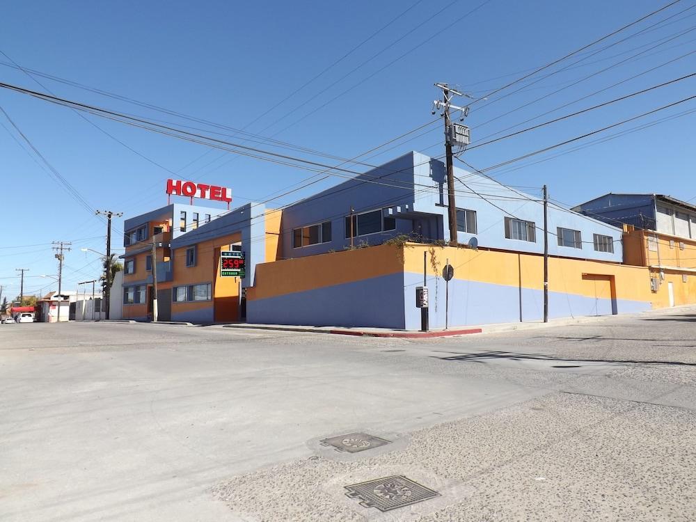 Hotel Los Altos ティファナ エクステリア 写真