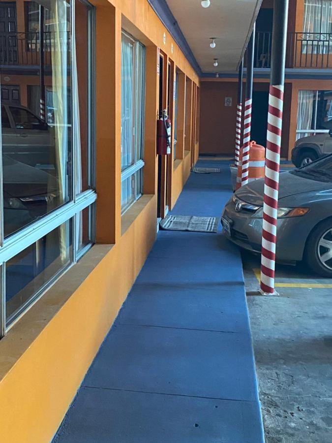 Hotel Los Altos ティファナ エクステリア 写真