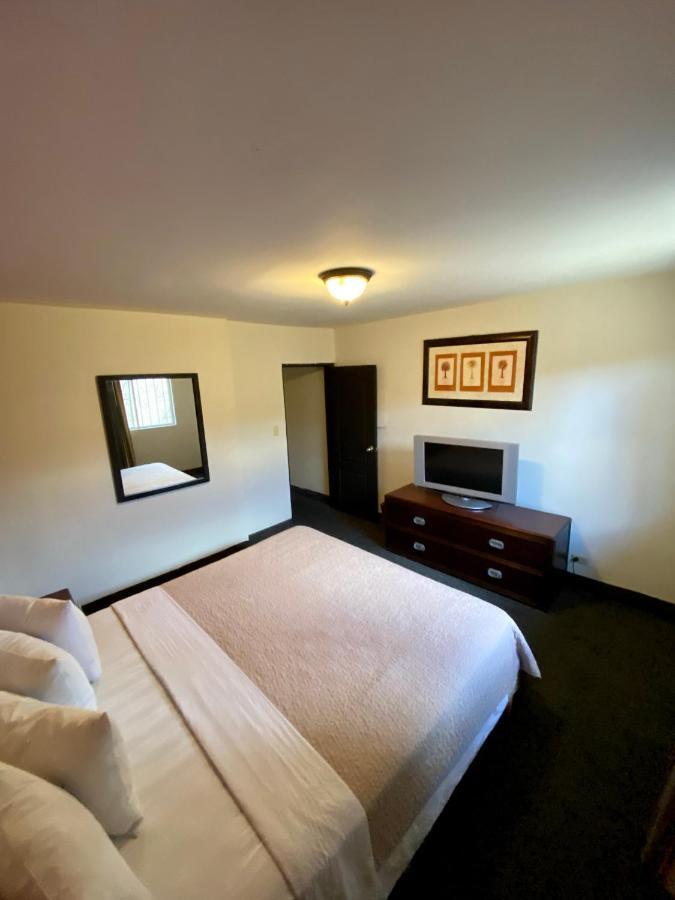 Hotel Los Altos ティファナ エクステリア 写真