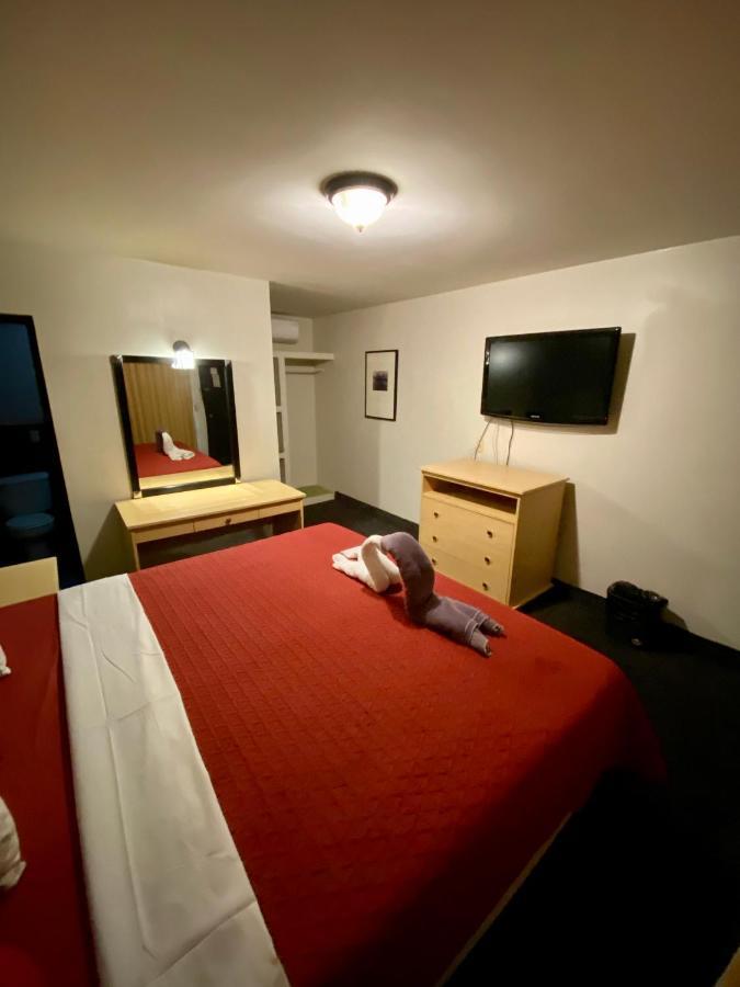 Hotel Los Altos ティファナ エクステリア 写真