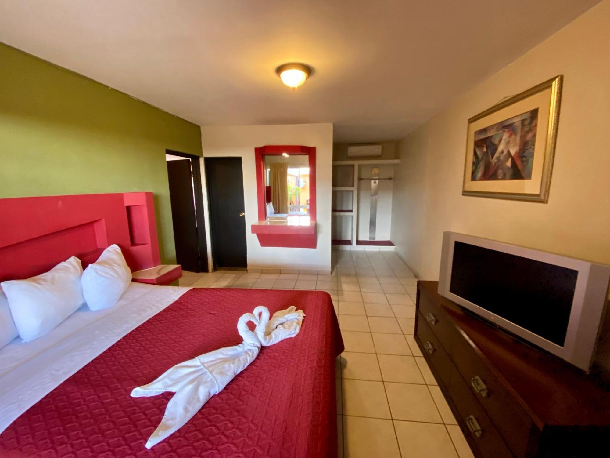 Hotel Los Altos ティファナ エクステリア 写真